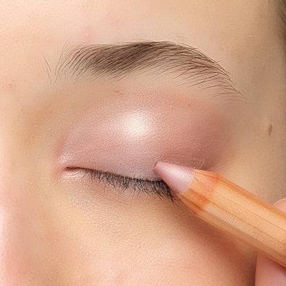 Lük Beautifood Luminous Eye Crayon in Sorbet — Sorbet being applied to the eyelid with a fingertip